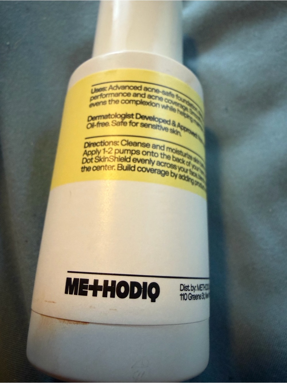 Acne-Safe Foundation - Methodiq shade 60 - Picture 4 of 5